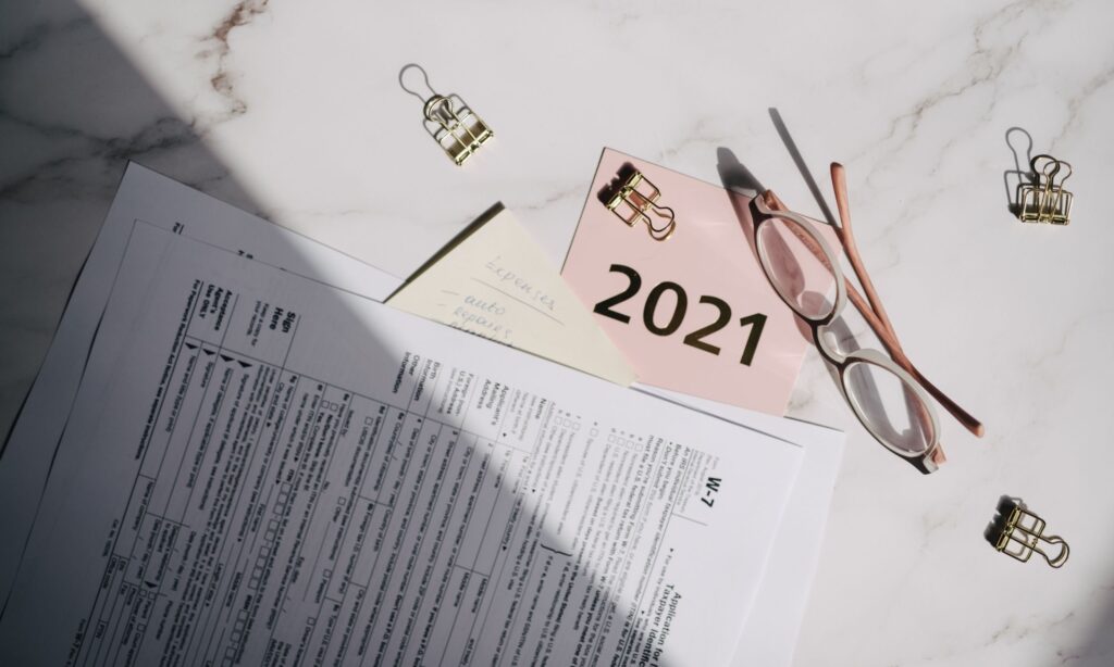 Obrázok článku: Daňové priznanie za rok 2021 – kedy si podávam typ A a kedy typ B?